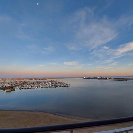 Marina Breeze Apartman Torrevieja Kültér fotó